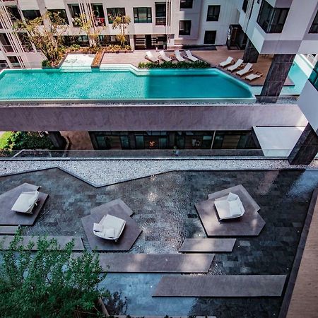 The Base Central Pattaya By Pattaya Holiday Exterior foto